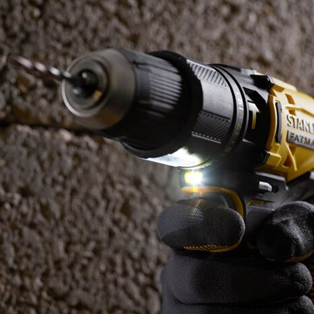 Kit Parafusadeira Furadeira À Bateria 20v 1/2" Com Bateria. Carregador e Maleta SCD711C1K-BR STANLEY